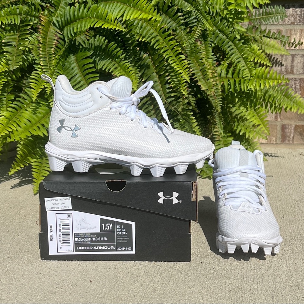 Under Armour Youth 1.5 Football Cleats